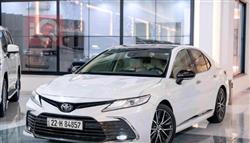 تۆیۆتا کامری